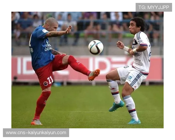 朗斯客场2-0南特，法甲领头羊继续领跑积分榜