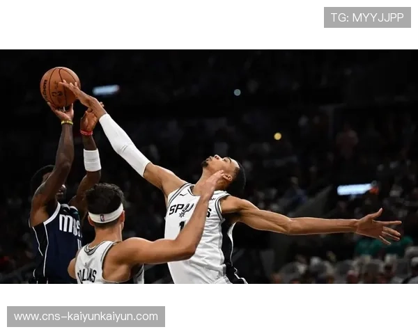 文班亚马时间限制仍砍33+10，马刺小球攻势席卷爵士